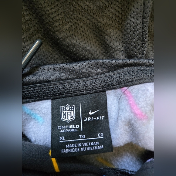 Nike NFL Las Vegas Raiders Crucial Catch Hoodie. Size Womens XL - Picture 11 of 15